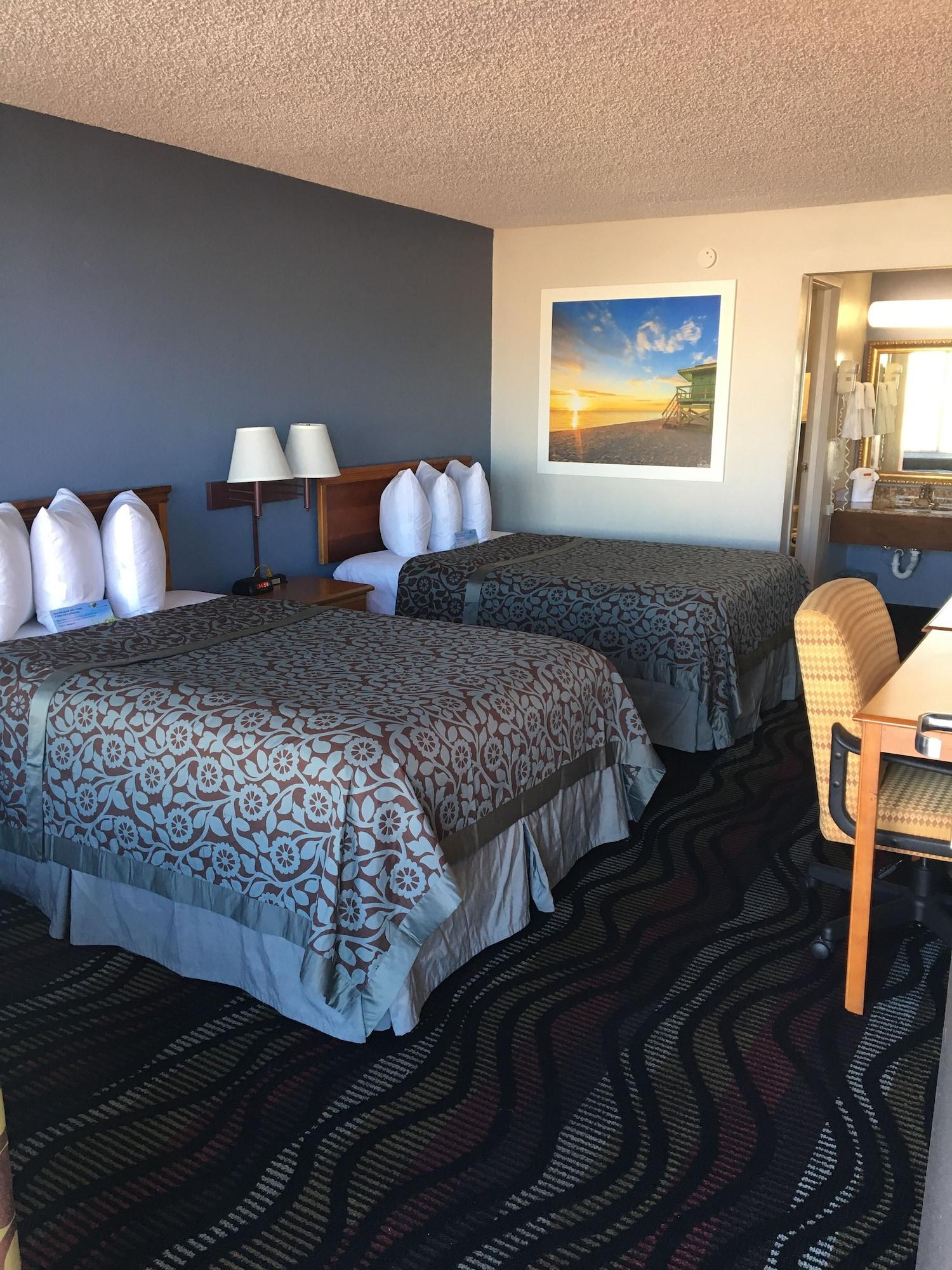 Days Inn By Wyndham Fort Myers Buitenkant foto