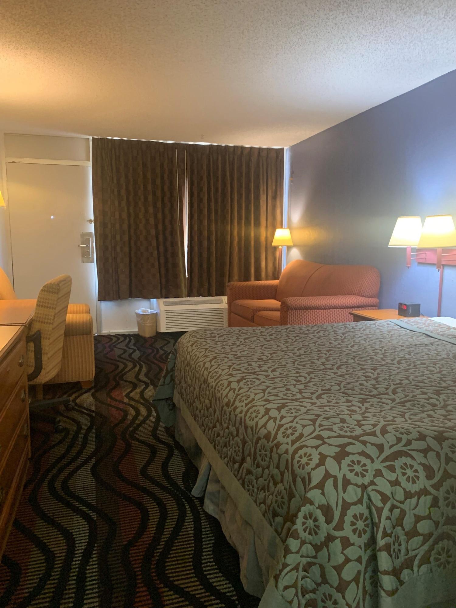 Days Inn By Wyndham Fort Myers Buitenkant foto
